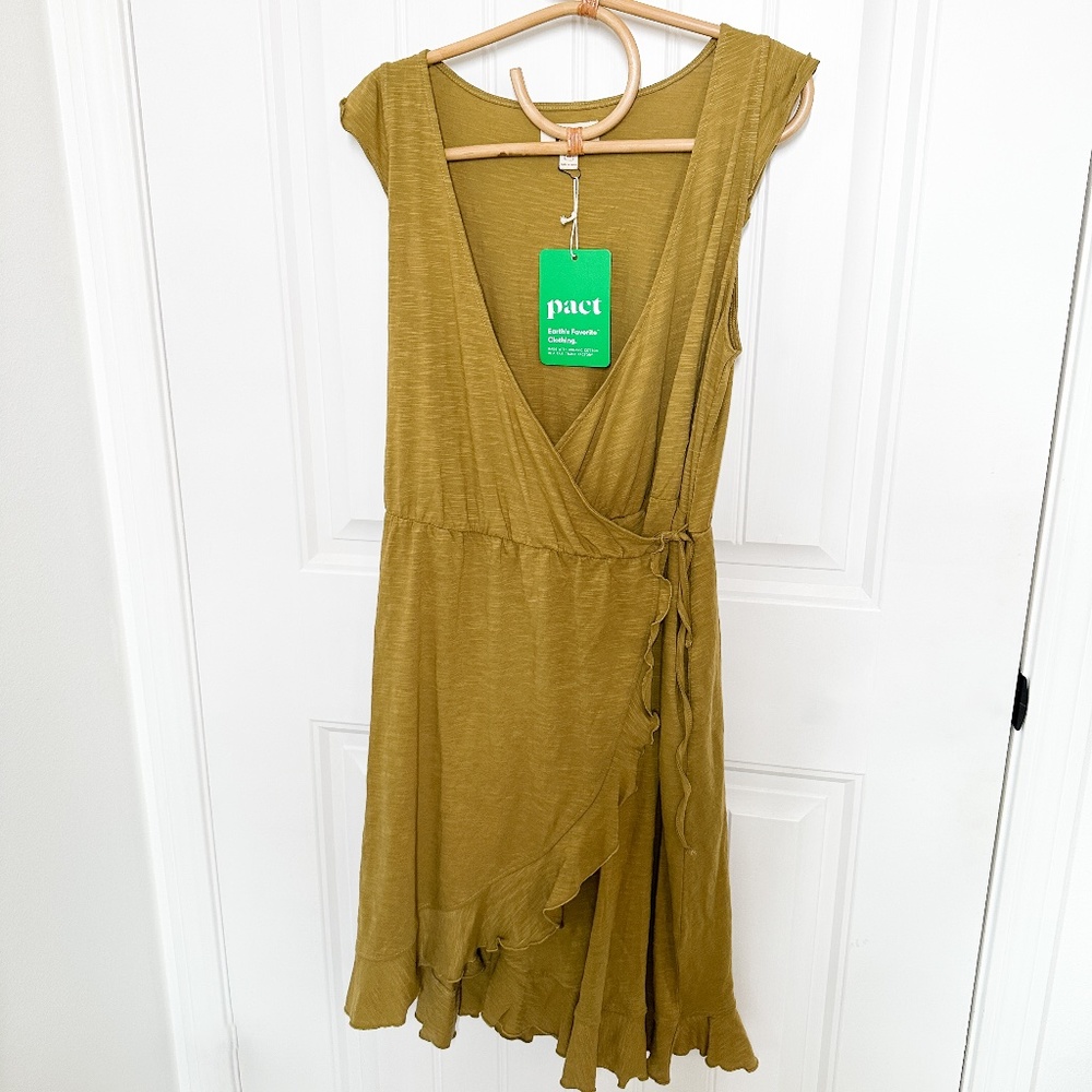 NWT Effortlessly Stylish! Pact Easy Wrap Dress - Organic Cotton, Relaxed